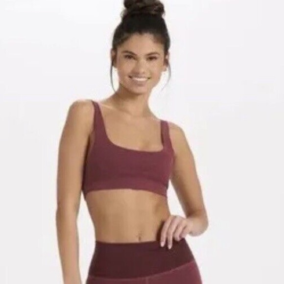 Vuori Other - Vuori Daily Rib Sports Bra Desert Rose XL